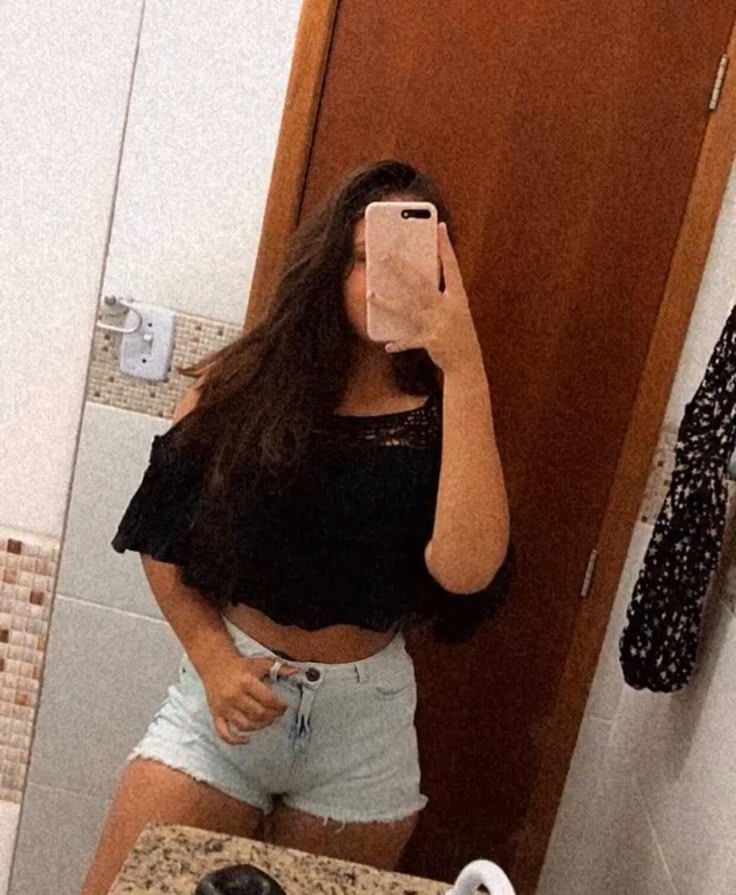 <strong>Sara Rodriguez</strong>